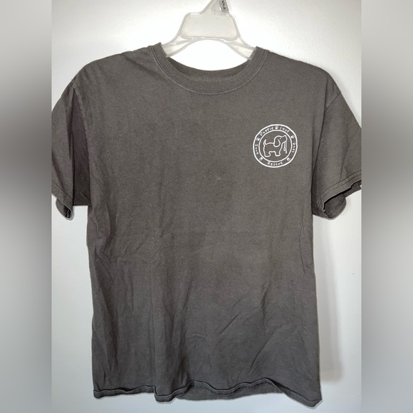 Dog shirt, size medium and fits like a medium, grey - Picture 1 of 3